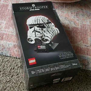 RETIRED Star Wars Lego Set: Stormtrooper Helmet